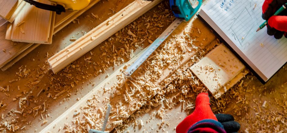 "Plywood grades in India: Compare MR, BWR, BWP, fire-retardant, and shuttering plywood for durability, water resistance, and application suitability."