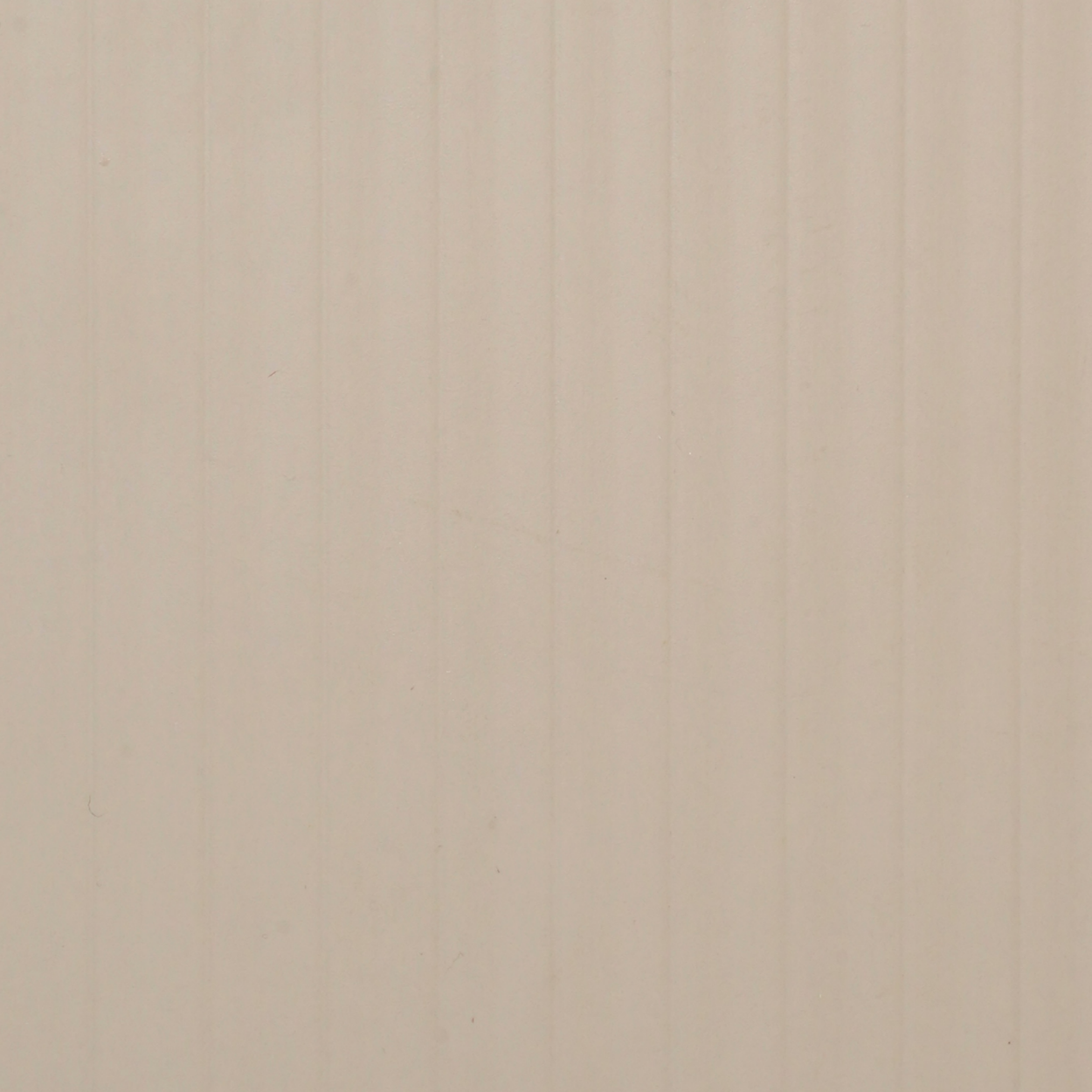 PL-190 Sandy Beige Line Texture laminate with soft beige tone and vertical grain pattern by Plyneer.
