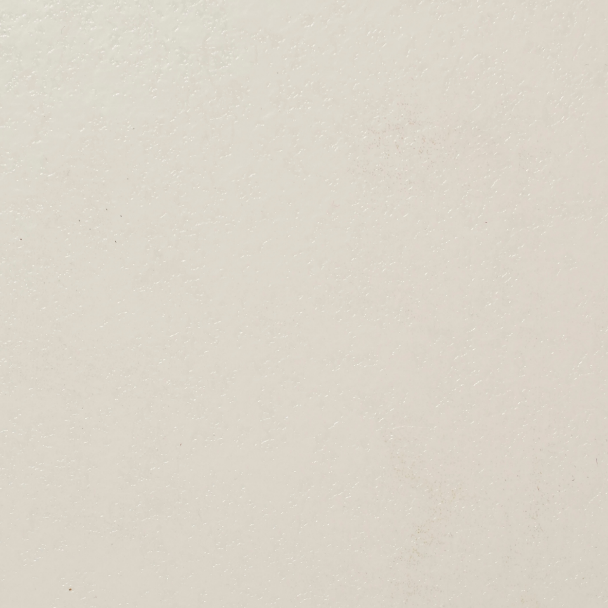 PL-121 white laminate with subtle pebble texture and light matte sheen by Plyneer.